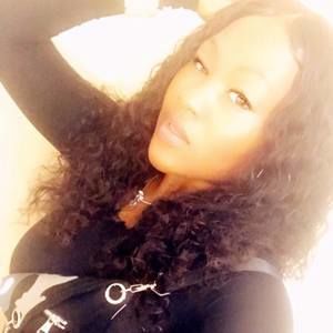 Meet your Posher, Shara